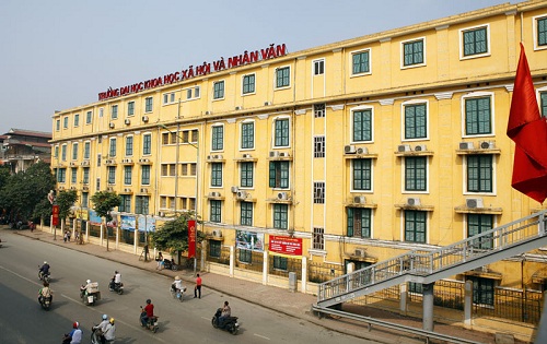 top truong dao tao nganh truyen thong bao chi 2