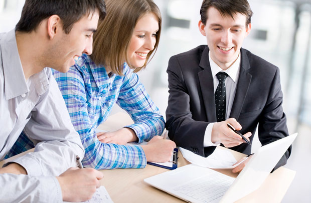 6 bí quyết giao tiếp để thuyết phục khách hàng